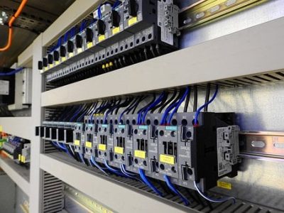 Diseño de circuitos de automatizacion cableada